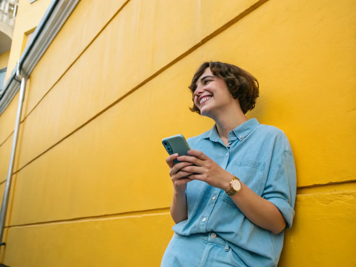 A visual representation of a buyer inspecting a gadget, with a checkmark indicating satisfaction and approval.
